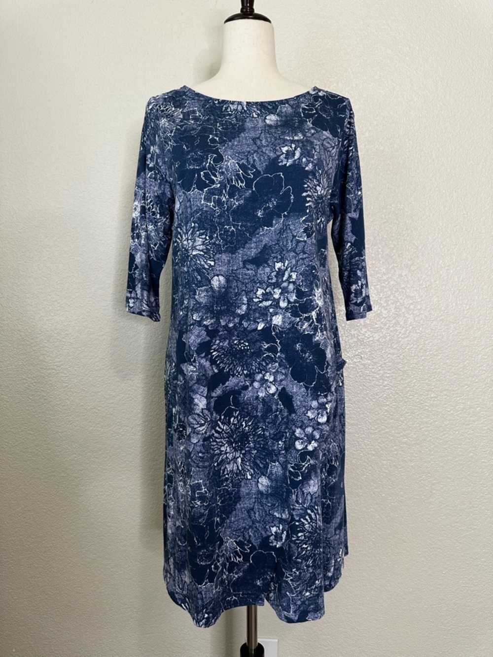 J. Jill Purejill Blue Floral Stretch Knit Wrap-Style Dress, Size MP
